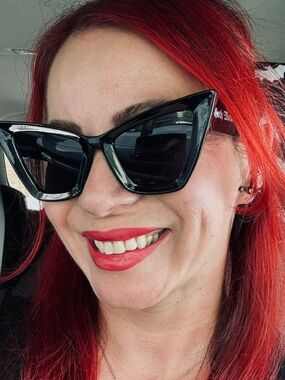 Meet your Posher, Bella Donna